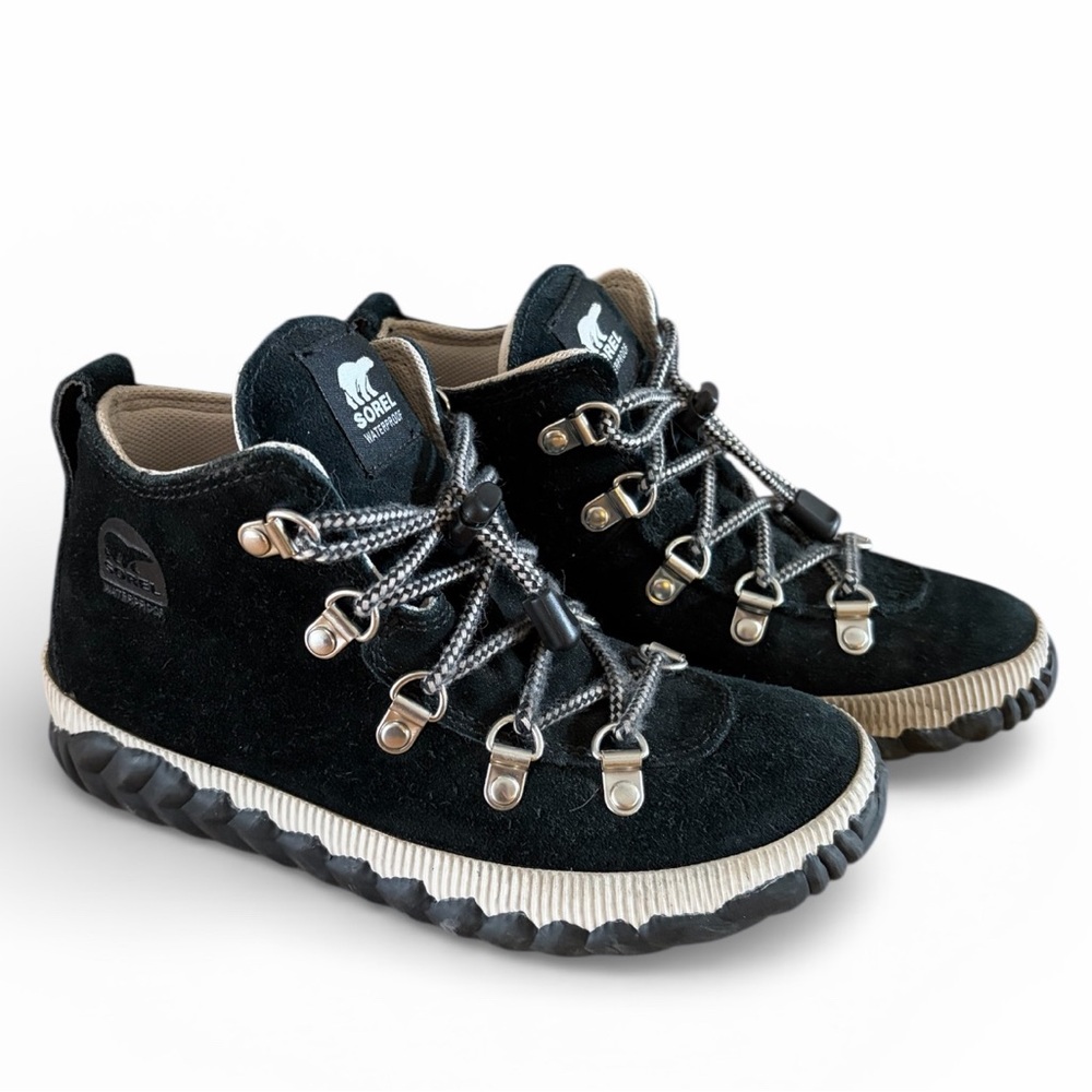 Sorel Out N About Conquest Boots Size 2